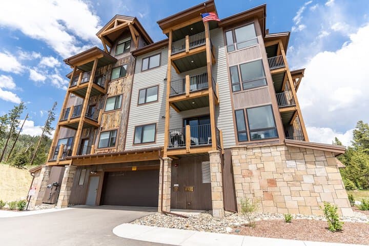 Clearwater Lofts #104 Building 3 by Summit County Mountain Retreats photo 2