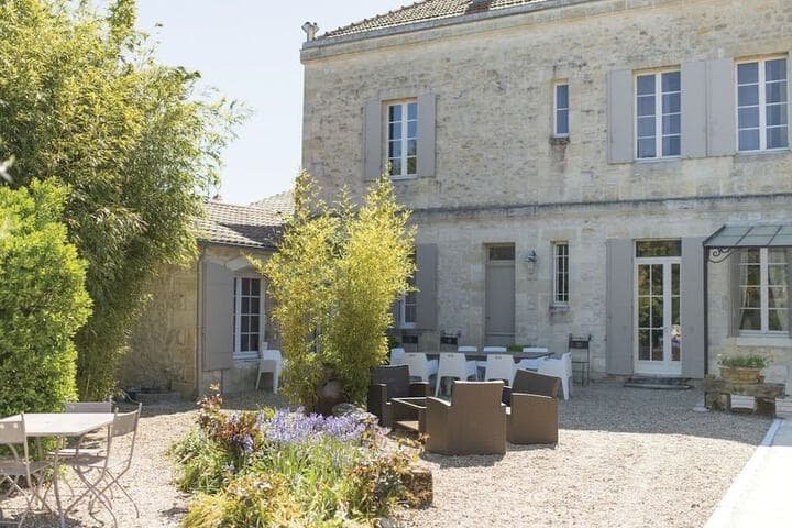 Chateau Chasse-Spleen destination view