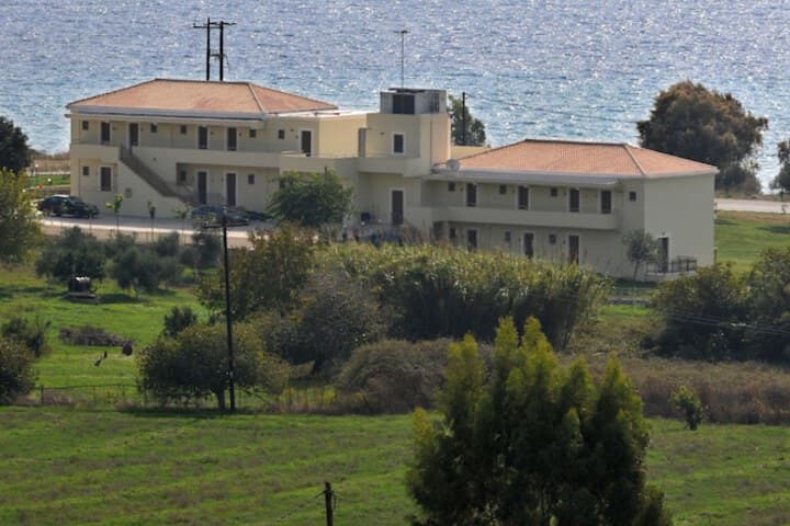 Finiki Plaza photo 2