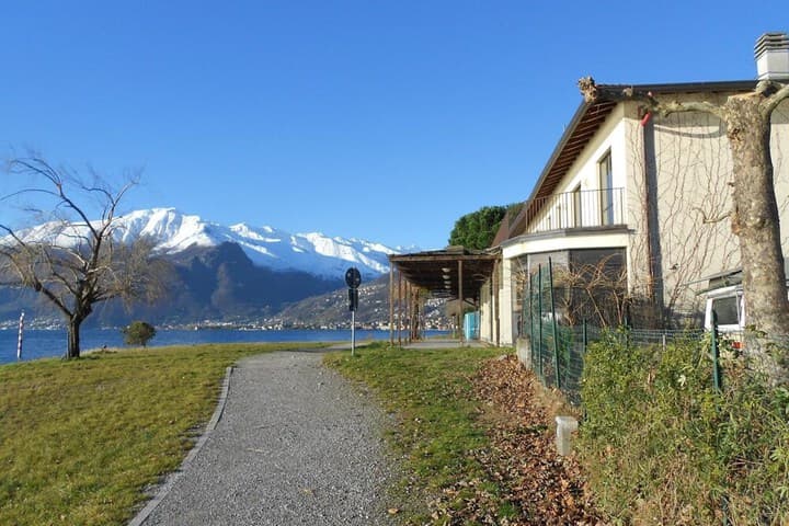 Lake Como Beach Hostel photo 2