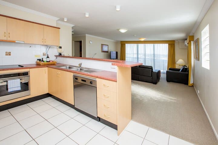 Springwood Tower Apartment Hotel photo 4