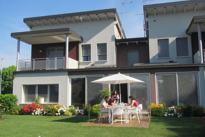 Curtatone destination view