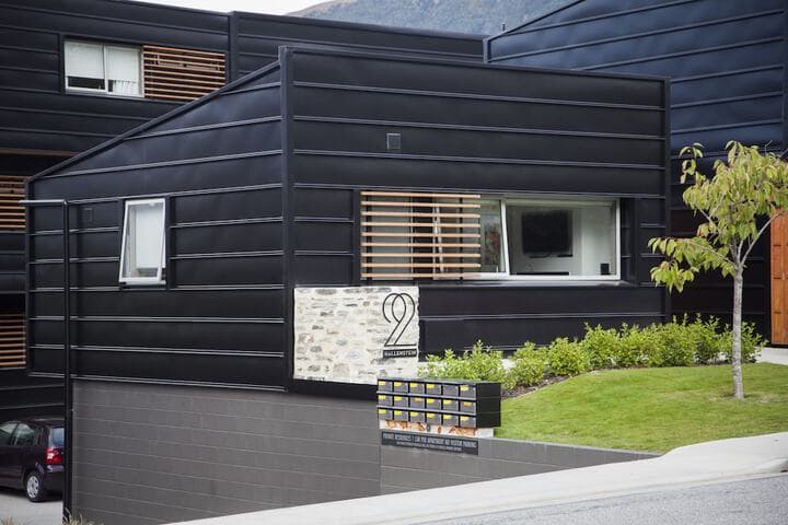 22 Hallenstein Apartments by Staysouth photo 3