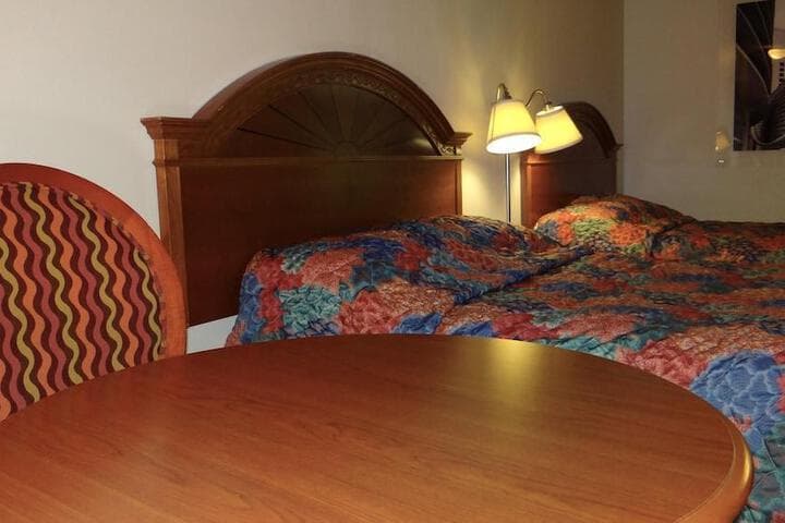 BAYSHORE INN photo 1
