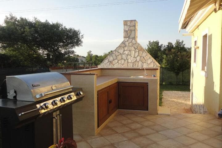 Villa MAGGIE photo 2
