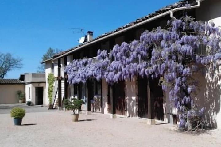 Les Barelles Chambres Dhôtes photo 5