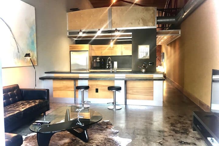 The Hangar Lofts Hotel photo 4