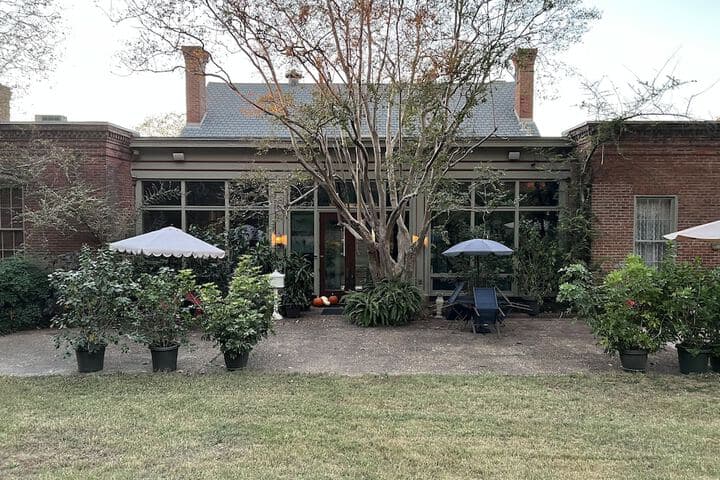 Corners Mansion Inn a Bed & Breakfast photo 3