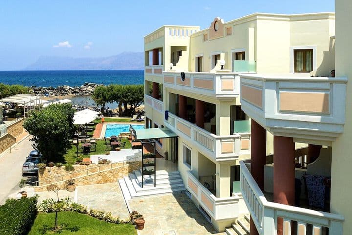 Aphrodite Beach photo 2