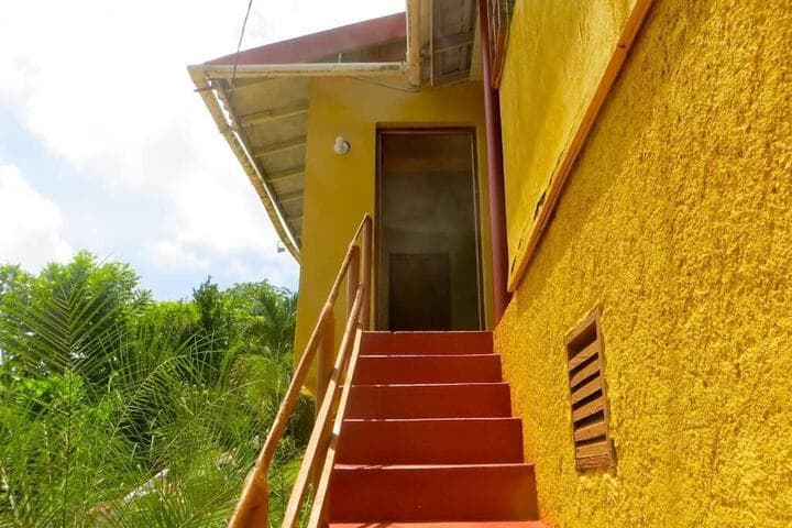 La Familia Guesthouse photo 5