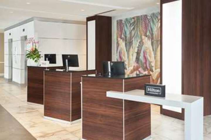 DOUBLETREE by HILTON MIAMI NORTH photo 5