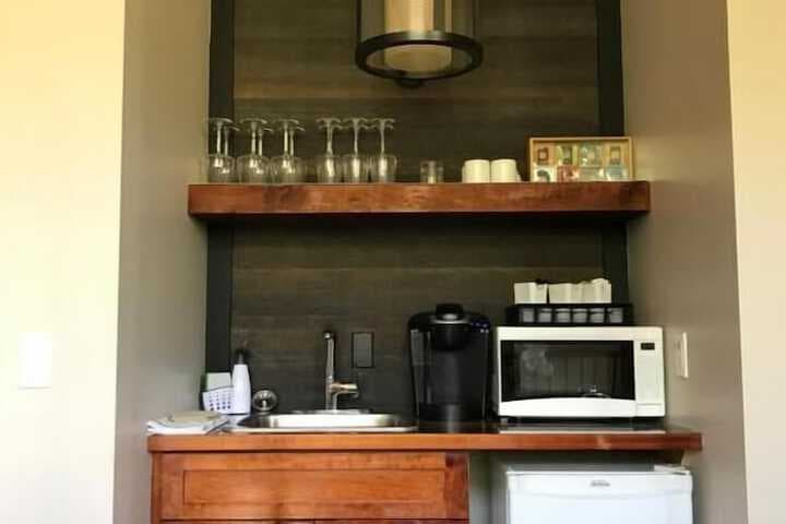 Wesbert Winery & Guest Suites photo 5