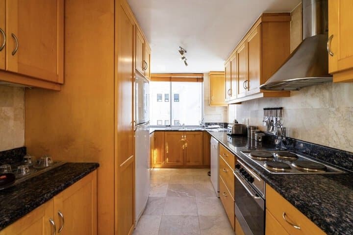 Bantry Beach Luxury Suites photo 3