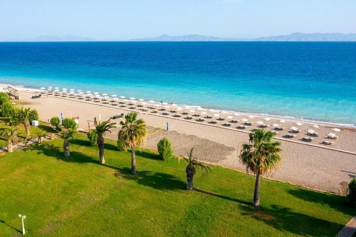 Sun Beach Resort photo 2