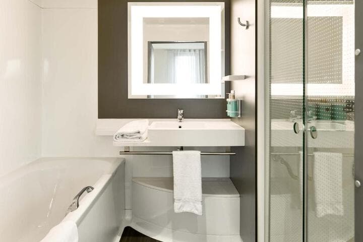 B&B HOTEL Paris Grand Roissy CDG Aéroport 4 étoiles photo 3