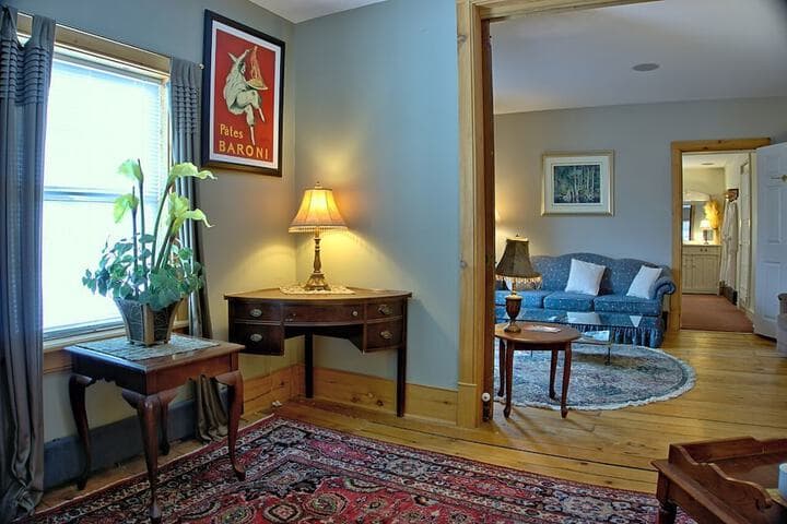 Emilyville Inn photo 3