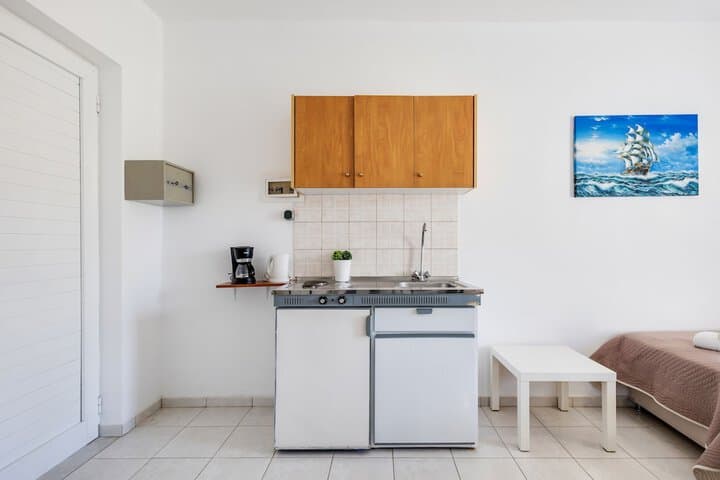 Johnhara Studios & Apartments photo 4