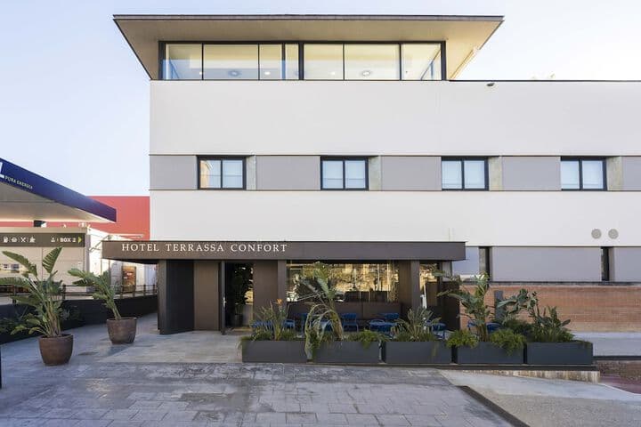 Hotel Terrassa Confort photo 1