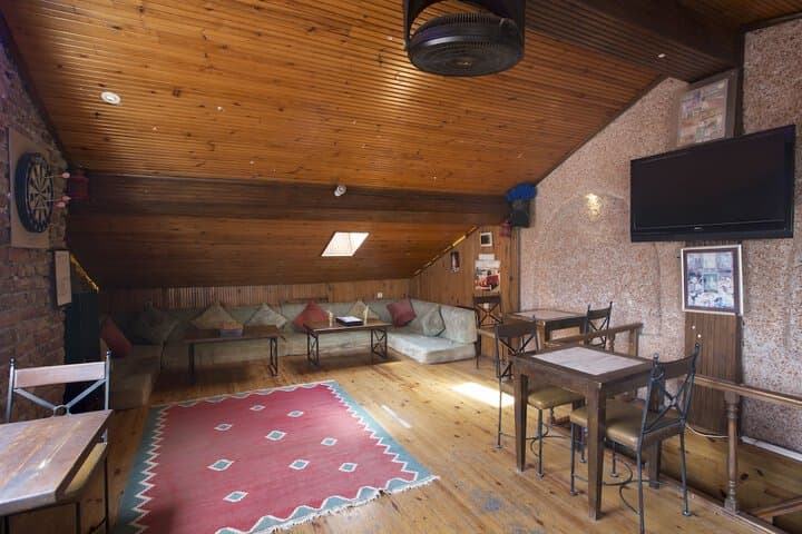 Cheers Hostel photo 4