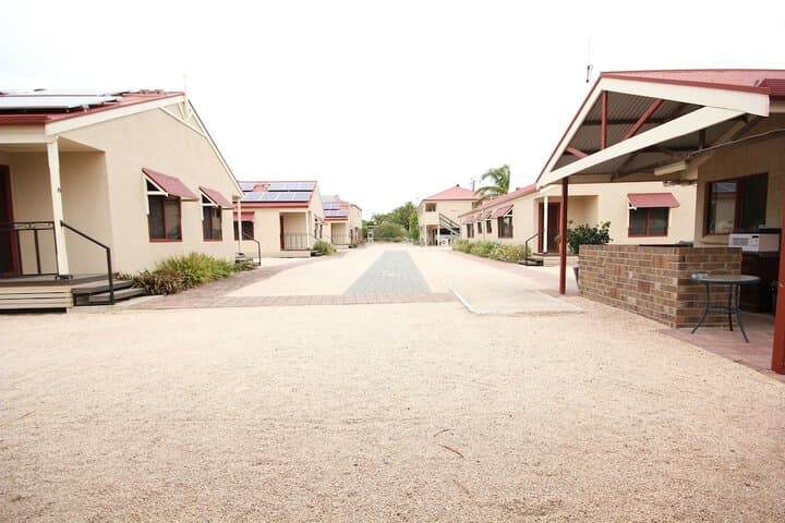 Port Vincent Motel & Apartments photo 3