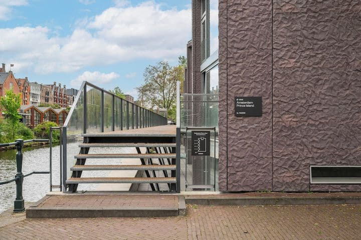 YAYS Amsterdam Prince Island by Numa photo 2