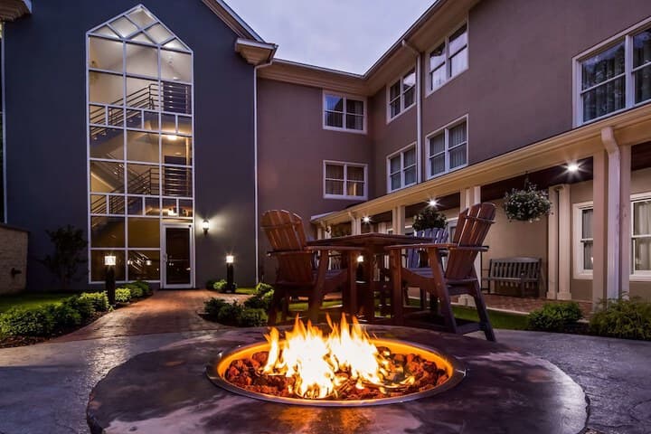Inn at Mendenhall photo 3