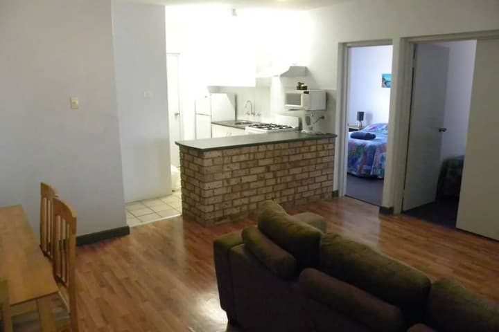 Carnarvon Central Apartments photo 3