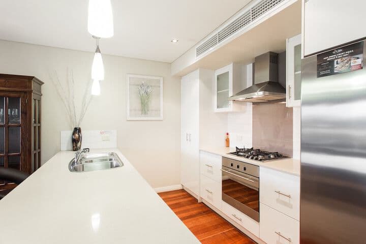 Spinnakers by Rockingham Apartments photo 4