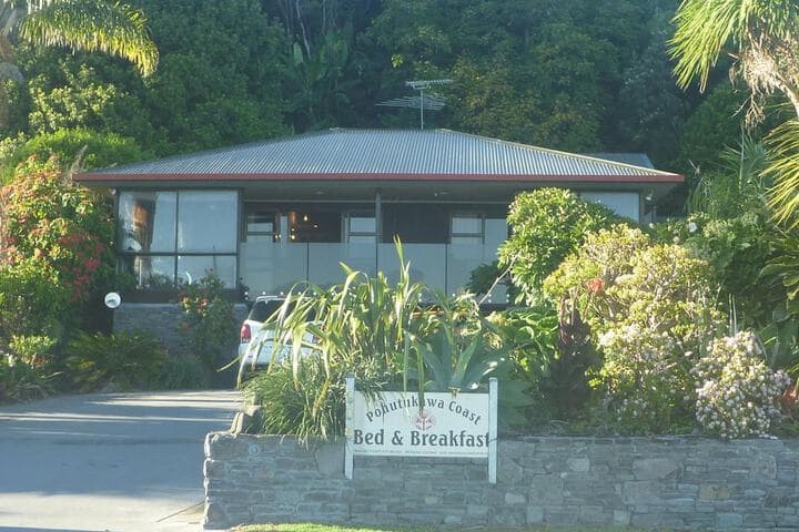 Pohutukawa Coast Bed & Breakfast photo 2