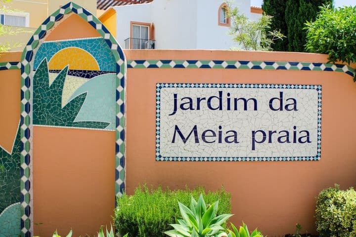 Meia Praia destination view