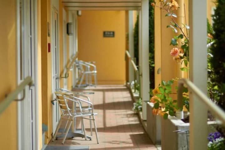 Birchwood Manor Motel photo 2