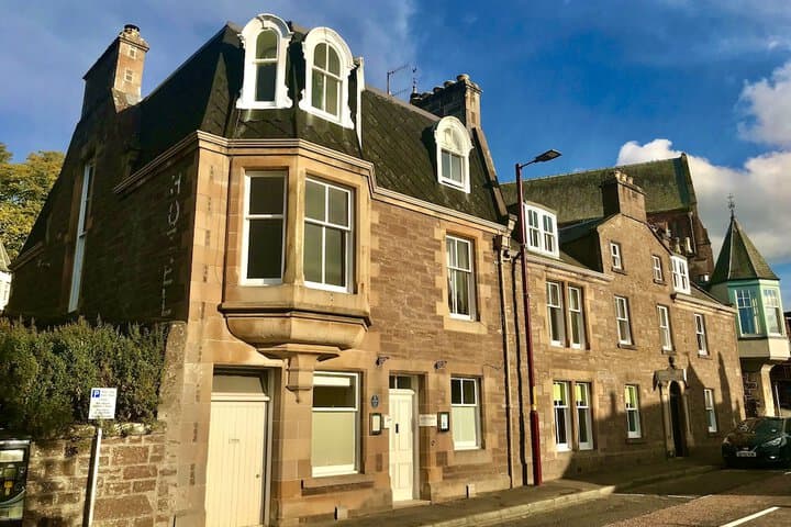 Leven House photo 3