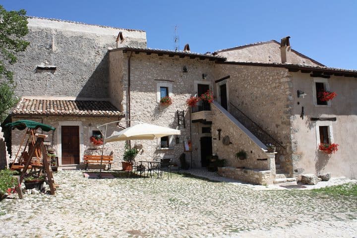 La Casa su Le Dimore del Borgo photo 2
