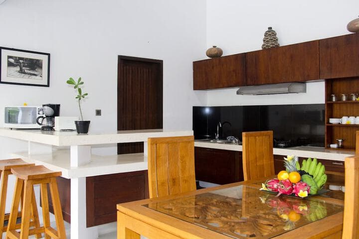 Delu Villas Suite Seminyak photo 4
