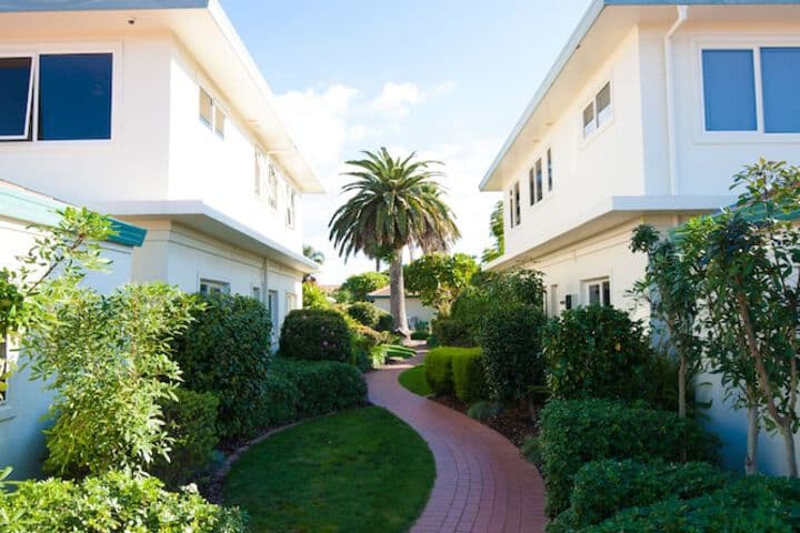 Pacific Palms Resort photo 2