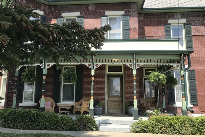 Nauvoo Grand Bed & Breakfast photo 4