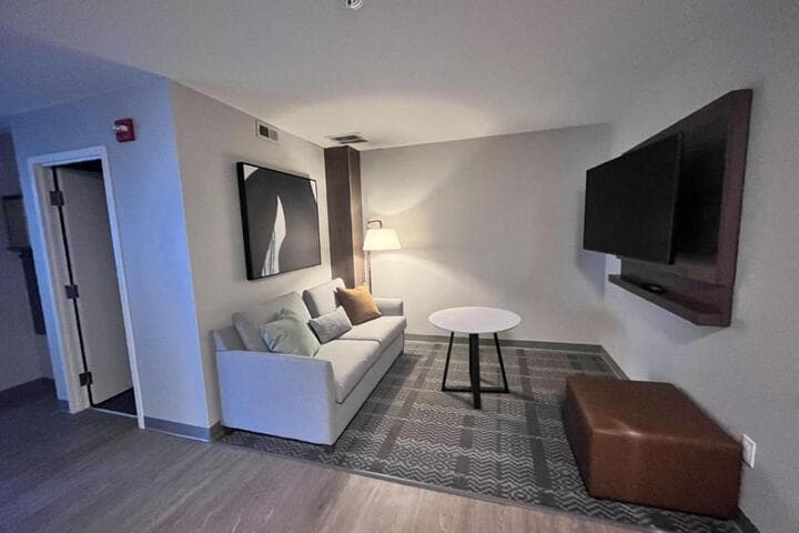 Staybridge Suites Federal Way Seattle South an IHG Hotel photo 3