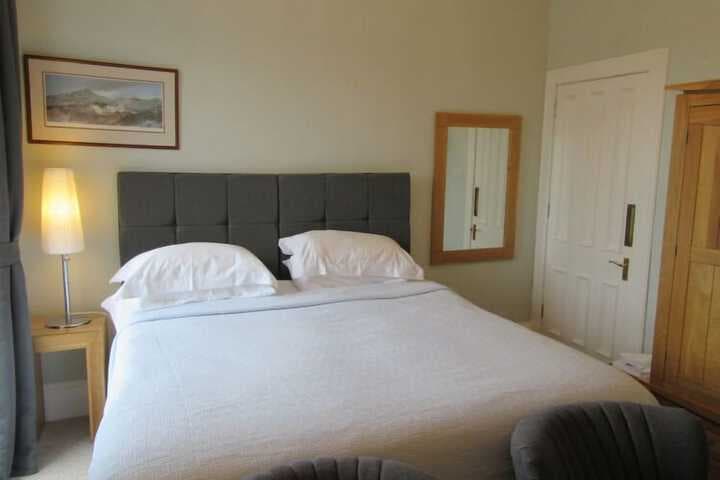 Middleton House photo 4