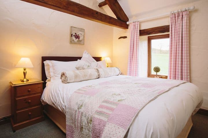 Garth Cottage photo 1
