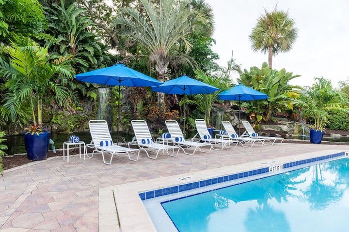 Park Shore Resort photo 4