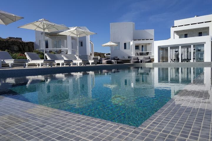 Ano Meria destination view