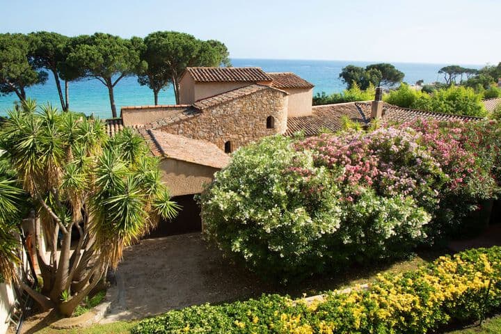Hôtel La Pinède photo 3