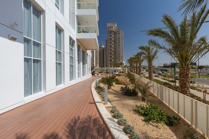 Yam Executive Suite photo 4