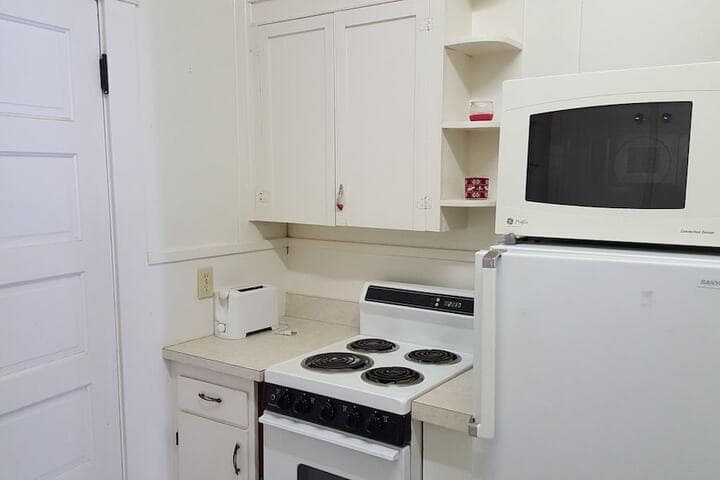Brown&Hawkins Historical Apartments photo 5
