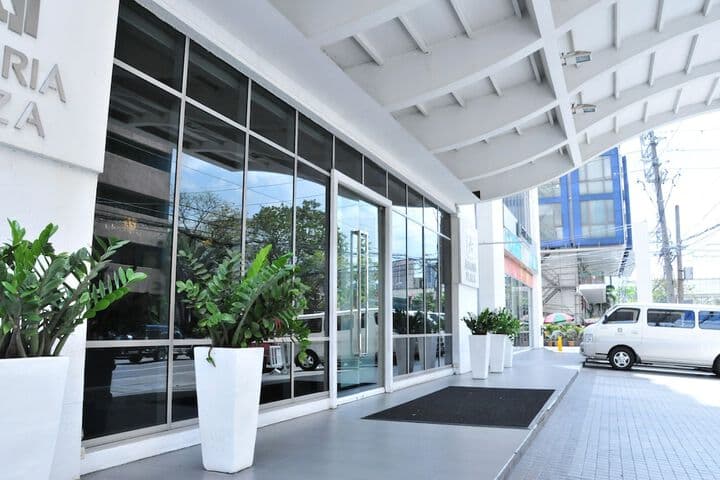 Astoria Plaza photo 2