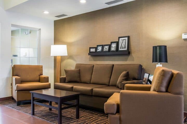 Sleep Inn & Suites Pittsburgh photo 4