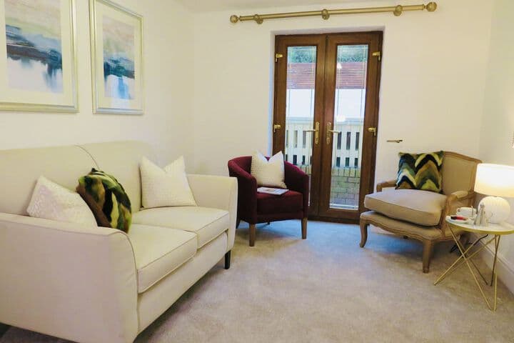 Coach House photo 3
