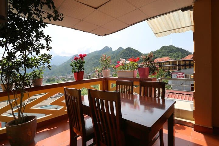 Chợ Mới destination view