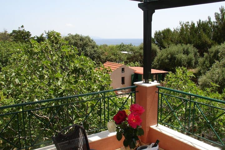 Monambeles Villas photo 4