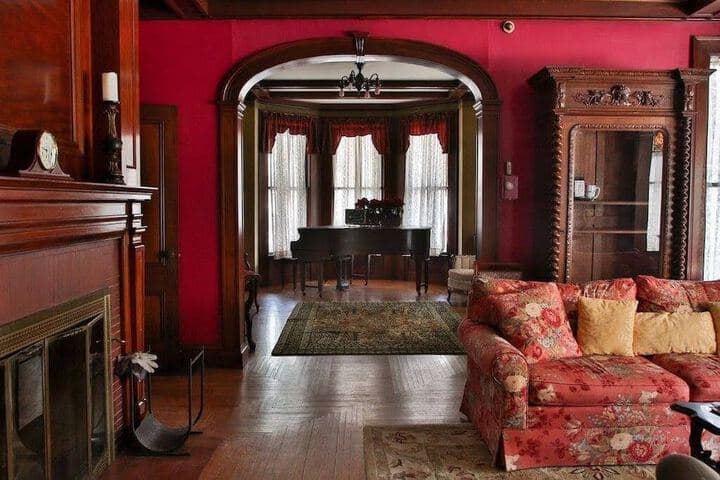 Black Swan Inn photo 1